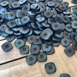 10 Stück echt Steinnuss Knöpfe blau flach eckig 4Loch in 15mm, 17mm oder 23mm