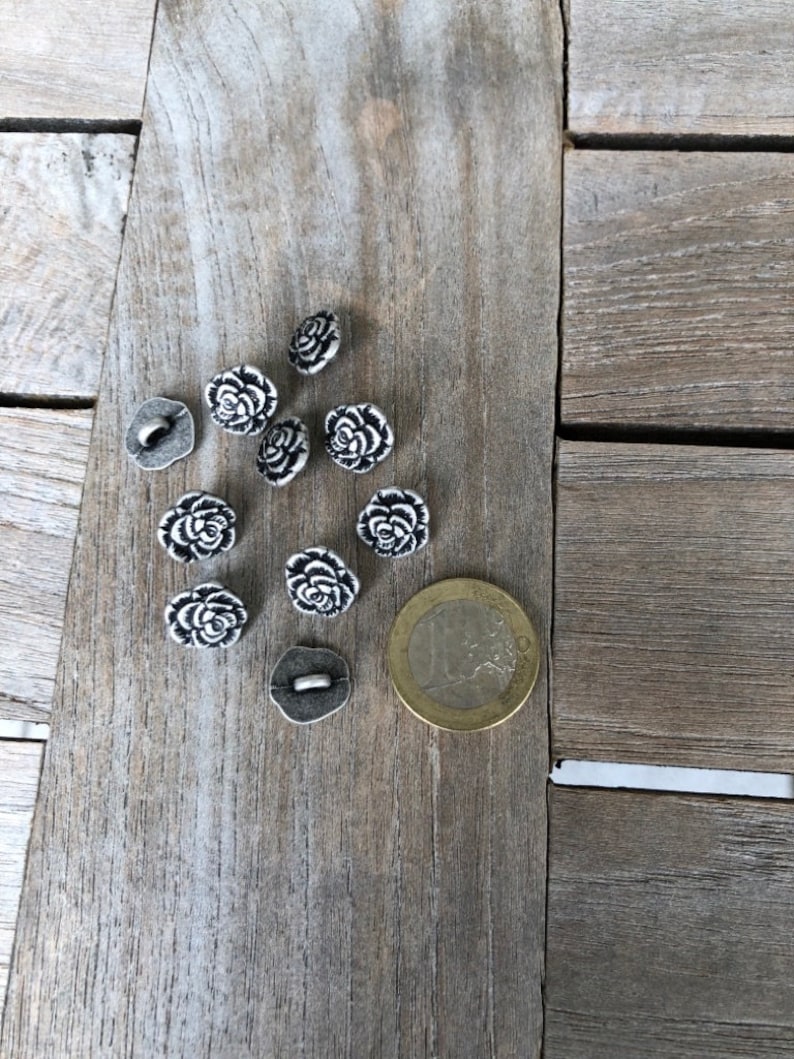 10 Stück Rose Knöpfe altsilber aus Metall Blume Motiv 12 mm bild 3