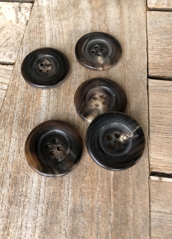 5 Stück echt Horn Knöpfe grau braun schwarz mit Rand 4Loch in  17mm, 19mm oder 27mm