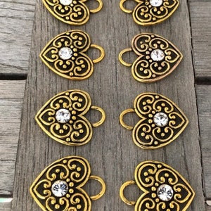 8 Stück allerliebste Herz goldfarben Miederösen aus Metall Herzform mit Strass für Dirndl Tracht 30mmx26mm