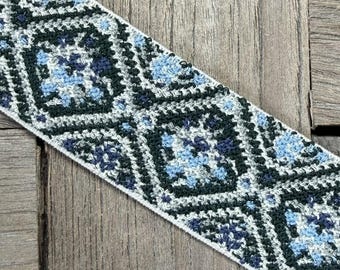 Hellblau und dunkles Grün gemustert Gummiband Band elastisch dehnbar 4 cm breit Borte Muster