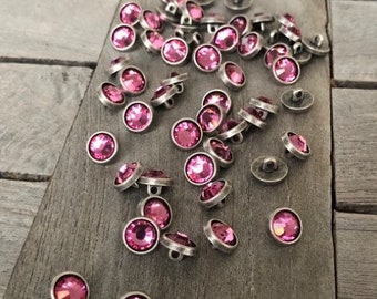 6 Stück kleine Metall Knöpfe silber matt mit rosa farbenem Kristall Stein 10mm