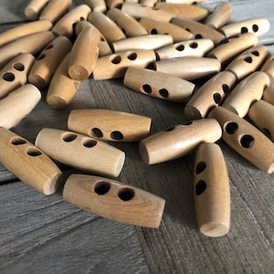 20 Stück Sparpack Knebel Knöpfe 30mm unbehandelt aus echtem Olivenholz mit 2 Löchern hergestellt in Portugal