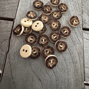 10 Stück 12mm Trachten Dirndl Knöpfe aus Kunststoff braun 2 Loch Hirschhorn-Optik made in Germany