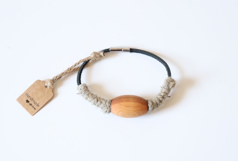 Unisex Women/'s Men/'s Handmade Folk Art Vintage Rustic Real Leather Linen Flax Wood Bracelet Bangle Size 8 in Limited Edition New
