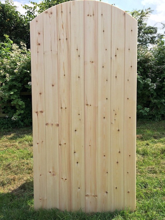 180cm Tall x 120cm Wide, with Ring Latch Hinge Pack Tongue & Groove Arched Top Semi Braced Strong Garden Gate Driveway Fence Wood Timber Available in 4 Sizes 