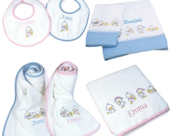 Towel, blanket and bib to personalize with a first name, duck motif, girl boy