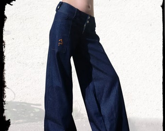 navy tapered trousers womens