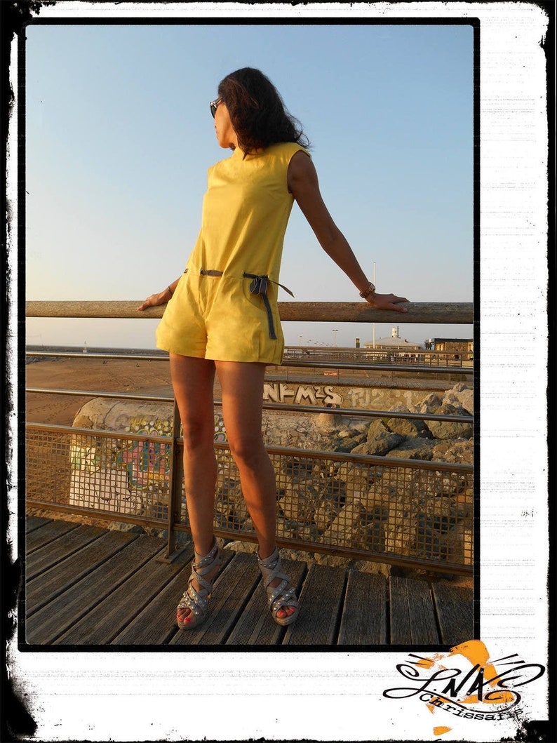 Combishort dos-nu pour femme, combi-short jaune en satin de coton, BiKiNi image 1