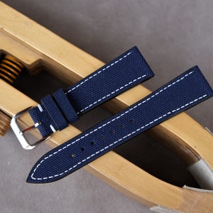 Correa de reloj de lona azul oscuro hecha a mano: detalle de puntada, tamaño personalizado