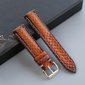 Light Brown Vegetable-Tanned Leather Strap - Custom Sizes From 26mm to 10mm
