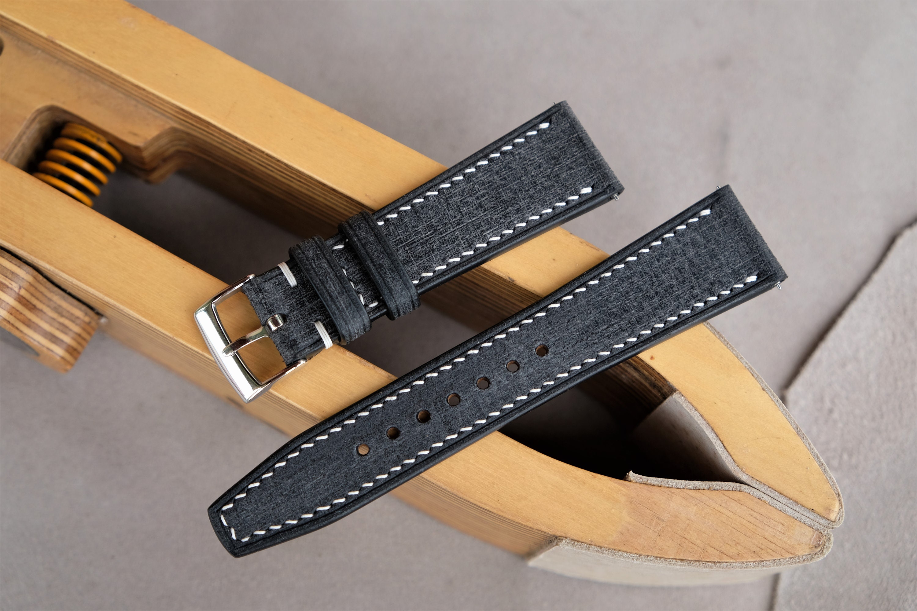 Black leather strap - Etsy 日本