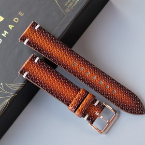 Veg Tan Leather Watch Strap: Handmade Light Brown Vintage Style