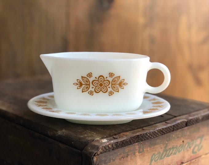 Vintage Pyrex Gravy Boat 77B Butterfly Gold Corning Etsy