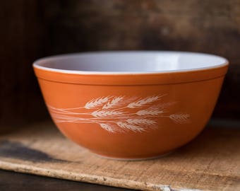 Vintage Pyrex 403 Autumn Harvest Orange (Alternating Theme) Nesting Mixing Bowl