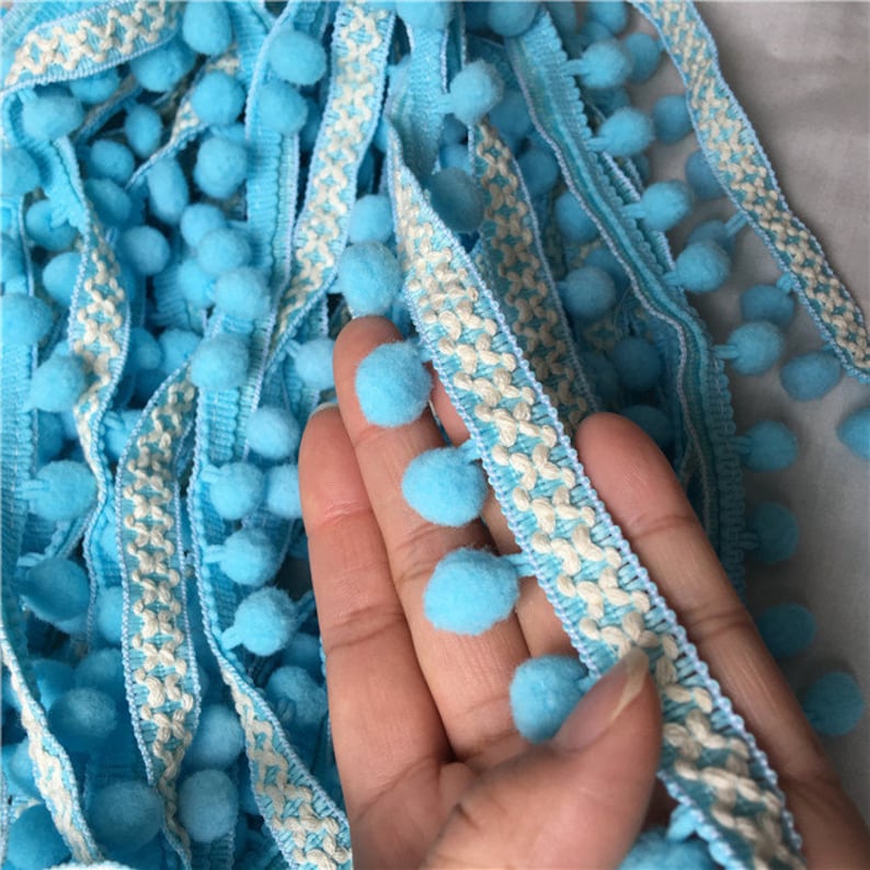 TOAOB 100pcs Pompons Vert Clair à Paillettes de 2.5cm pour Travaux Manuels Mini Pompons Craft Rondes Loisirs Creatifs pour Fournitures de Bricolage Créatif Artisanat Décorations Couture TOAOB 100pcs Pompons Vert Clair à Paillettes de 2.5cm pour Travaux Manuels Mini Pompons Craft Rondes Loisirs Creatifs pour Fournitures de Bricolage Créatif Artisanat Décorations Couture