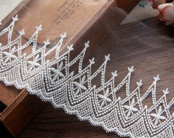 2yd Embroidery Church Tulle Cross Lace Trims Bridal Dress Trimmings Venice Lace Broderie Anglaise 9cm 3.5&quot; Off-white Black LXGC18