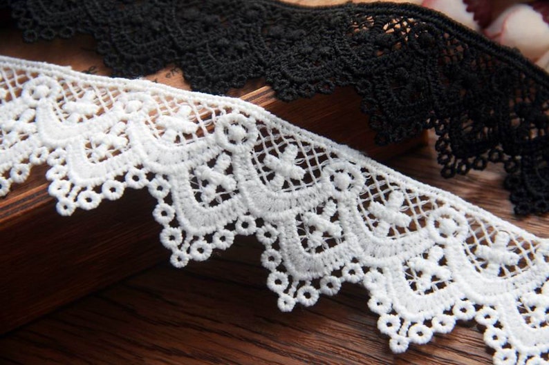 2yrd Baptême Croix Rubans Galons Dentelles Brodée Dentelle Guipure Robe de Mariée 3.5cm 1.3 Blanc Cassé Noir Cross baptismal Lace Trim C12 image 1