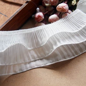3 yards Off white DIY ruffled chiffon,3 layers lace ruffles,pleated lace trims,8cm 3.2",costume collar ruffled trims BYDC034