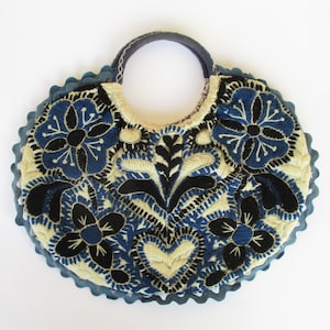 Vintage hand embroidered blue woman purse hand bag. Embroidery fashion accessory. Sac à main broderie