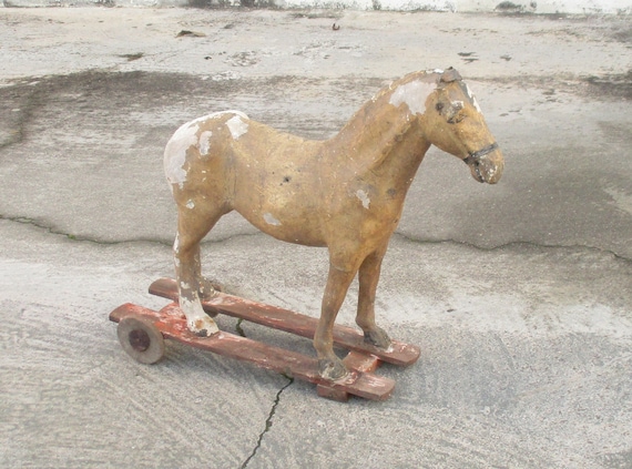 Cheval Jouet Antique