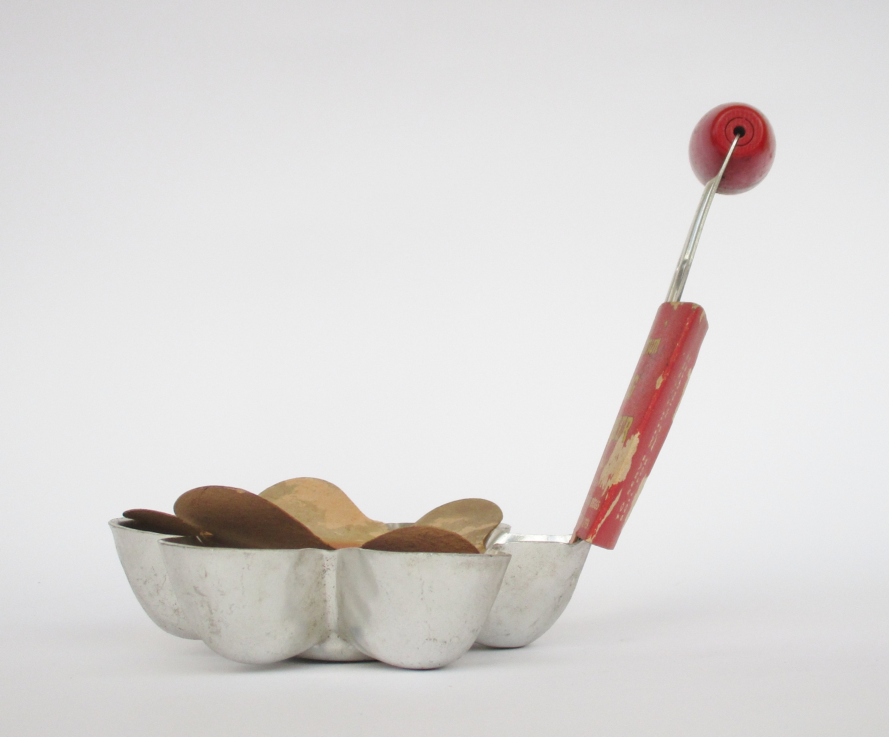 Vintage English Nutbrown egg poacher small flower shaped Etsy