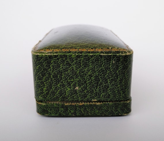 Antique green push button rectangular jewelry cas… - image 5