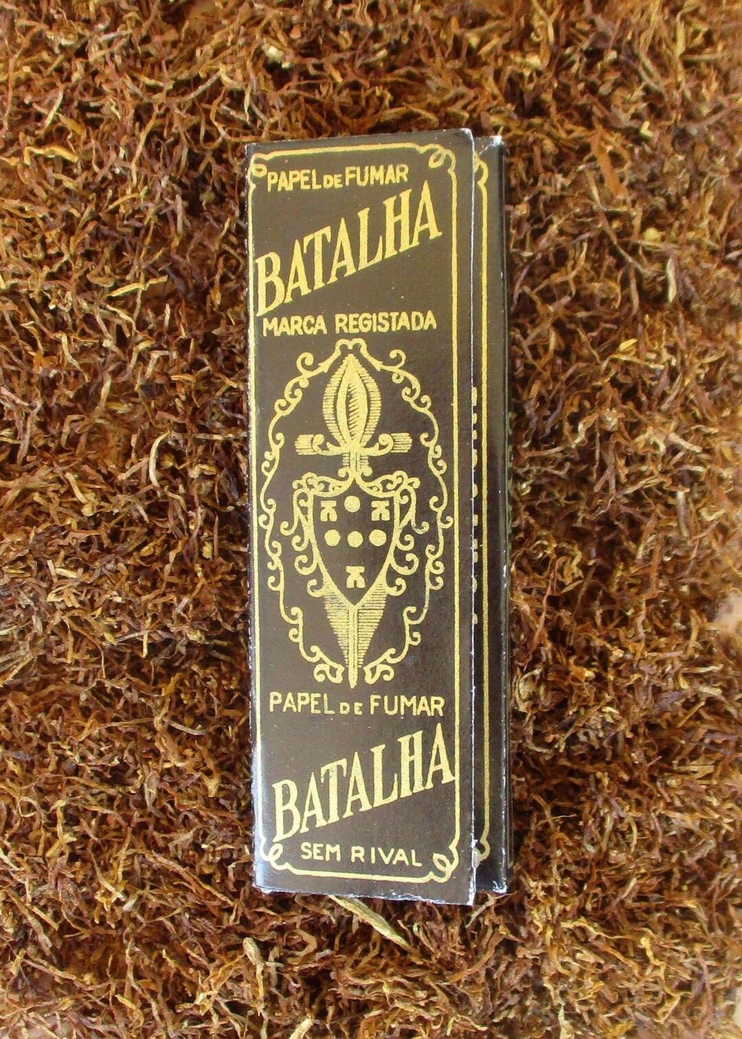 Vintage Portuguese Batalha Tobacco Cigarette Rolling Paper Packet