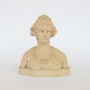 Antique 19th/20th century Young Girl bust terracotta sculpture statue figure figurine. Sculpture en terre cuite buste jeune fille