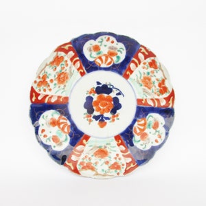 Antique Japanese Imari Meiji period (1868-1912) porcelain plate. Collectible plate. Home decor. Spaces decor. Assiette porcelaine Japonaise