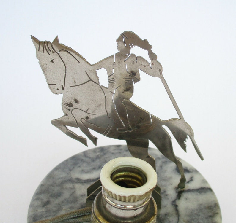 Vintage Bullfighter Toreador Matador brass and marble table lamp light. Home decor. Spaces decor. Lampe de table Torero image 4
