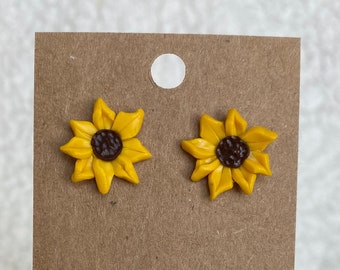 Mini Sunflower Studs
