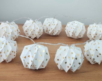 Guirlande lumineuse origami lampions