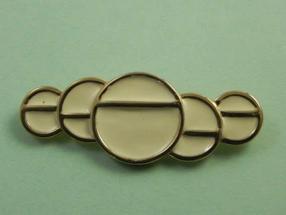 Monet Enamel brooch, Geometric circles, Ivory, Cr… - image 7