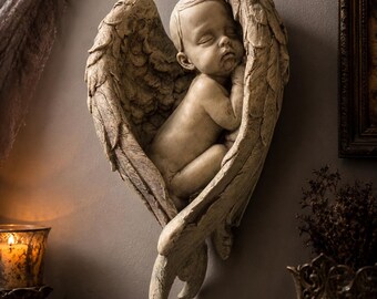 Placa decorativa vintage de Roman Inc. del 2005 con diseño de ángel durmiendo y alas de querubín para la habitación del bebé.