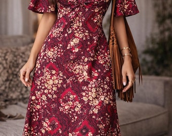 Vestido midi burdeos con estampado paisley Y2K / Mangas acampanadas con parte delantera torcida