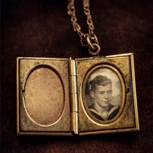 Sweetheart Locket Navy - Etsy