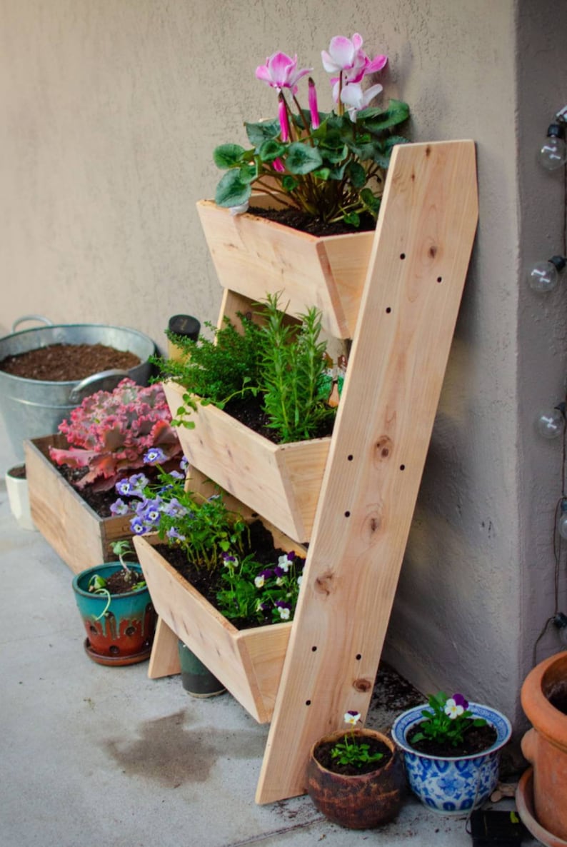 Vertical CEDAR Planter Box Ladder, 24 Sizes image 4