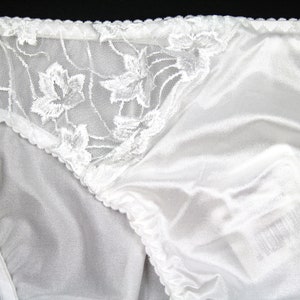 Premier Lingerie 'Silhouette Collection' Cascade Floral Lace Brief Knickers 3104 image 9