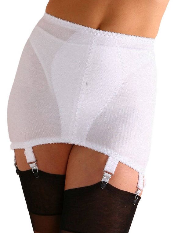 premier lingerie 8 Strap Shapewear Girdle with Garters (PLG8) [UK] (XS -  25/26 Waist (63cm / 66cm), Black) : : Fashion