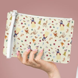 Disney Snow White Clutch Bag, Disney Purse, Disney Handbag, Snow White Purse, Disney Bag, Seven Dwarfs Purse, Snow White Wristlet