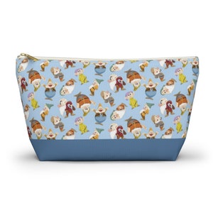 Seven Dwarfs Accessory Pouch w/ T-bottom, Disney Makeup Bag, Disney Cosmetic Bag, 7 Dwarfs Travel Pouch, Seven Dwarfs Bag, Snow White Gift