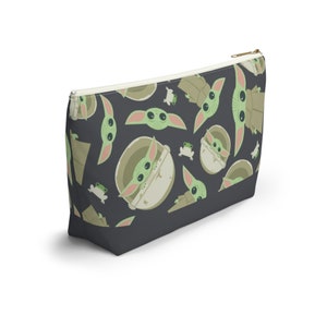 Mandalorian Grogu Accessory Pouch T-bottom, Baby Yoda Makeup Bag, Star Wars Cosmetic Bag, Grogu Travel Pouch, Baby Yoda Bag, Star Wars Gift afbeelding 2