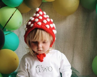 Baby Bonnet, Toadstool Lover, Woodland Mushroom, Newborn Photography Props, Spotty Bonnet, Unisex Baby, Newborn Gift, Toddler Bonnet,