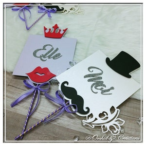 Gioco di carte di matrimonio di lei e lui. (o Lei e Lei o Lui e Lui) Segno personalizzato per lo sposo e la sposa