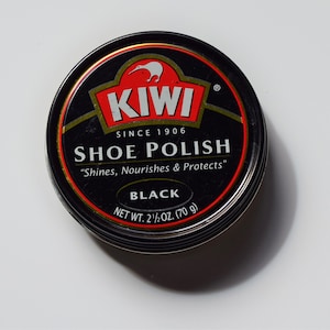 Kiwi shoe polish tin, advertising, 2 1/2 oz., USA ,2000