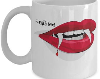 Halloween BITE ME Mug Funny Vampire Lady lèvres Sexy Lady Vampire Lovers sarcastique et jolie 11 oz ou 15 oz café thé amateurs de tasse Mug cadeau