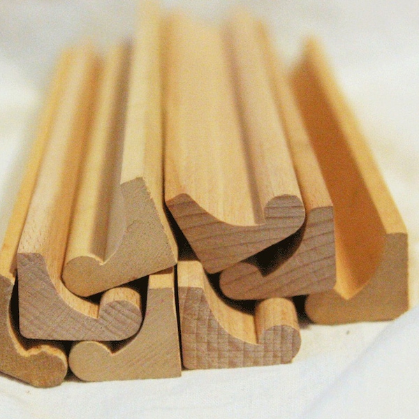 Supports en bois - Supports - Pour lettres et chiffres - Arts et métiers - Jeu de société en bois de pin 19 cm de long