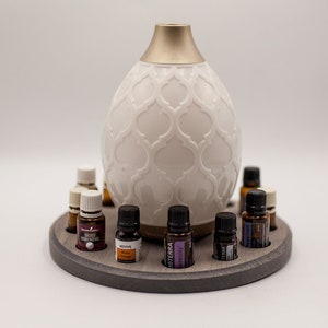 Handmade Round Essential Oil Diffuser Stand, Essential Oil Holder, Starter Kit Organizer and Gift