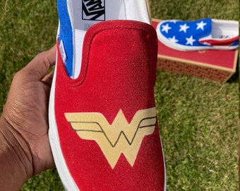 wonder woman tennis shoes